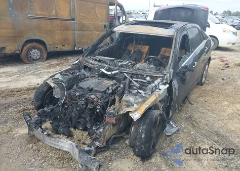 2014 Mercedes-Benz E 350 z USA, uszkodzony, nr VIN WDDHF5KBXEA994970